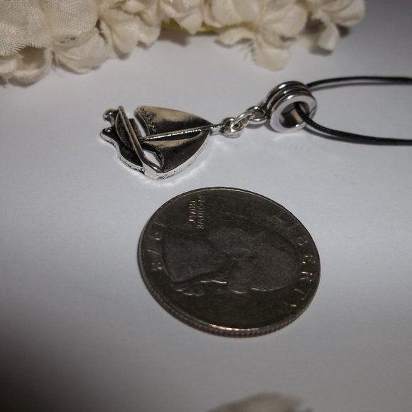 Necklace, Pendant, Boat Necklace, Sailboat Necklace, Silver Boat Necklace 8020 - Picture 4 of 10
